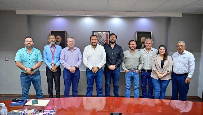 Fortalece Alcalde los programas de vivienda