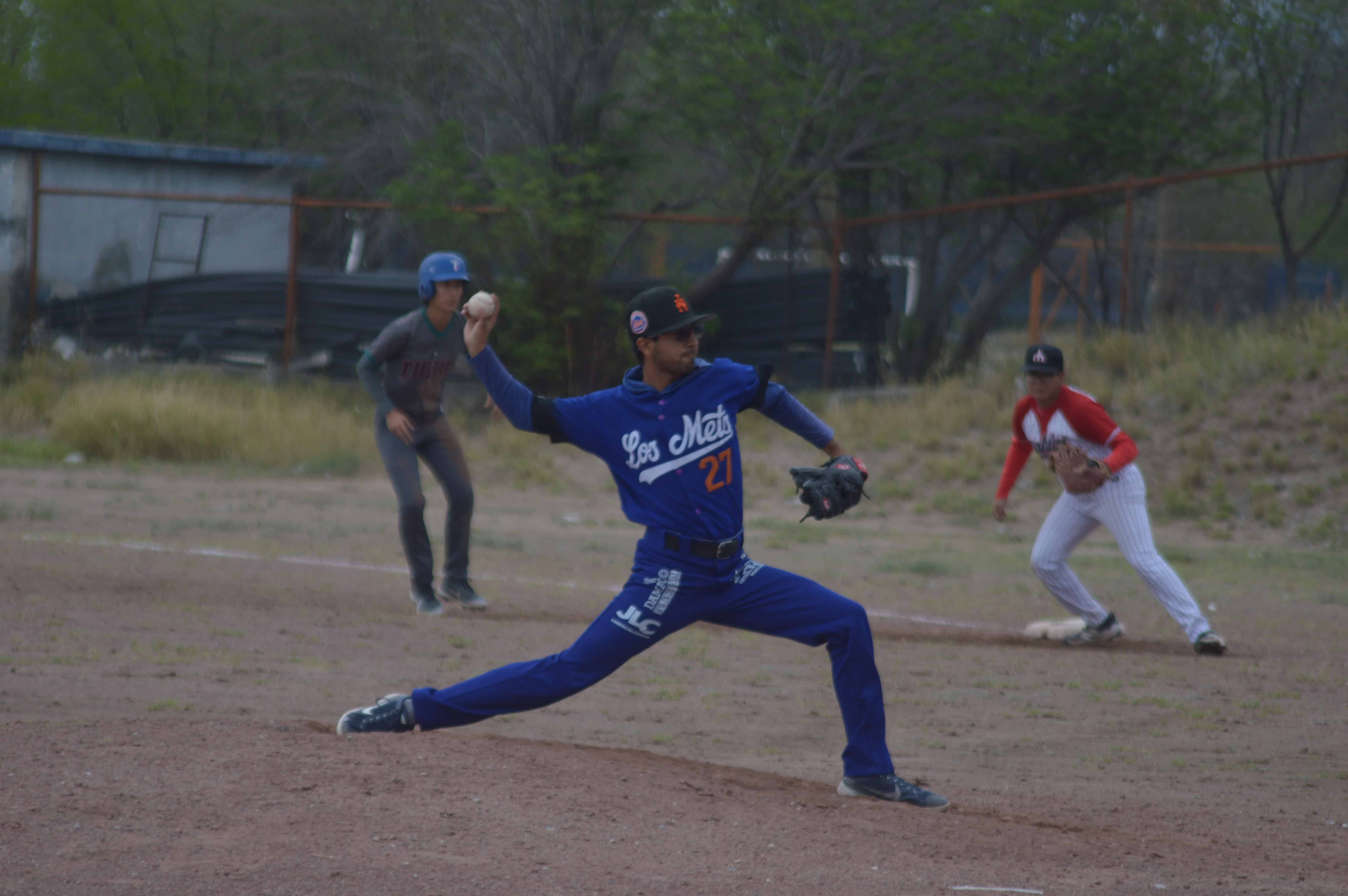 Mets y Tigres se repartieron triunfos