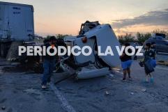 Trailero sobrevive de milagro tras chocar contra otra unidad en la 57