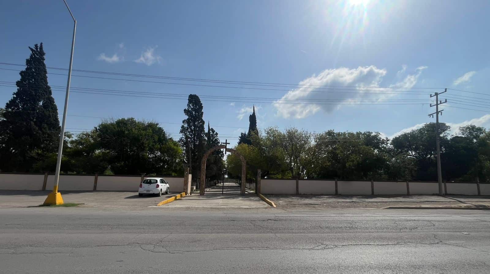 Panteones de Ciudad Acuña se alistan para el Día de las Madres; aumentan visitas un 80%