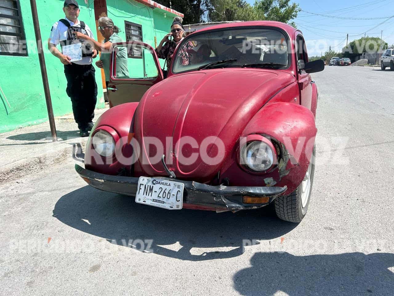 Derriba ‘bocho’ a motociclista
