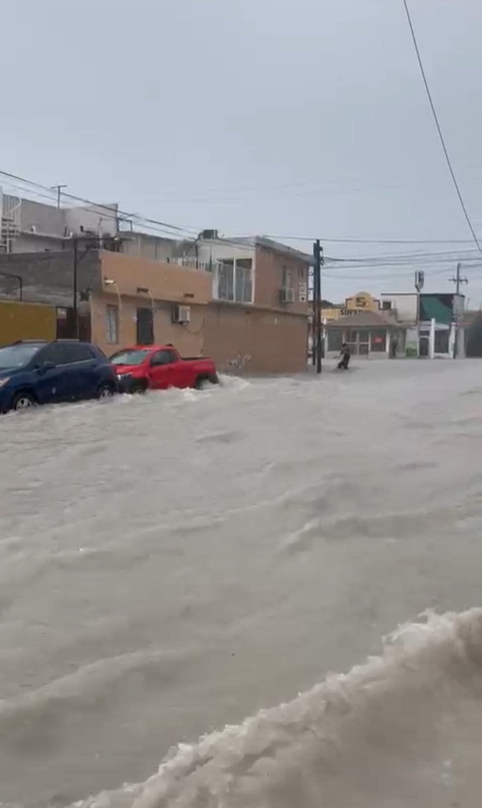 Azotan TORMENTA y granizada a Piedras Negras; reportan SEVERAS afectaciones