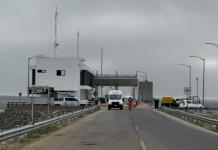 Cierran cruce en la Presa de la Amistad por trabajos; refuerzan seguridad en ambos lados