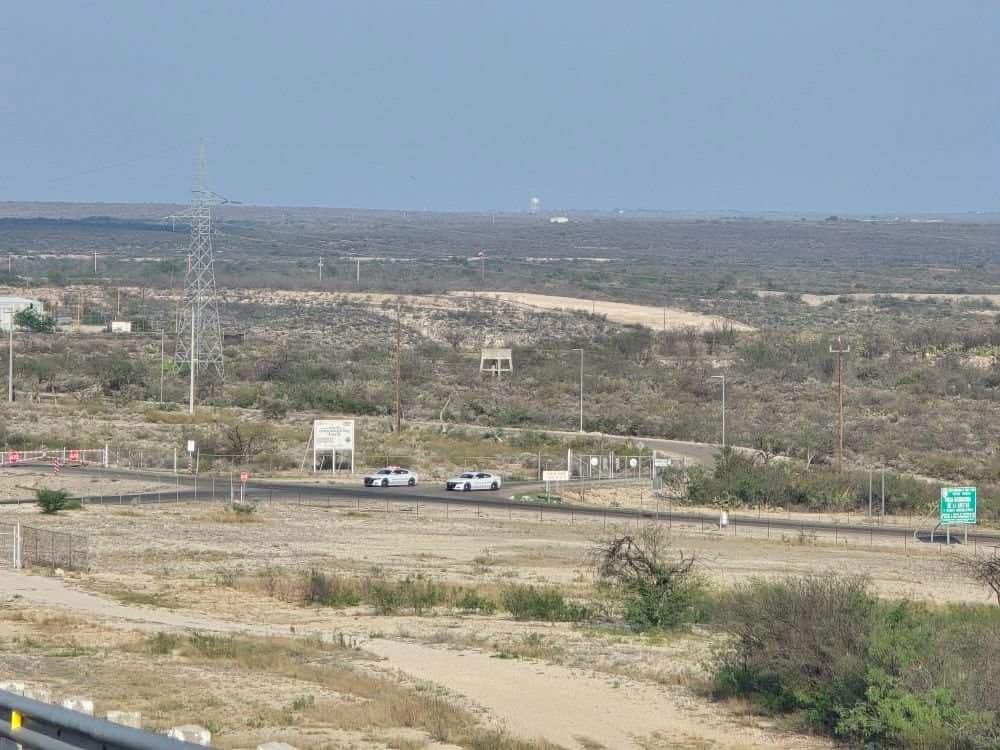 Cierran cruce en la Presa de la Amistad por trabajos; refuerzan seguridad en ambos lados