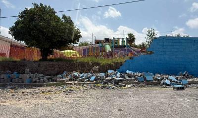 Caída de barda en kínder de Monclova deja expuestos a menores