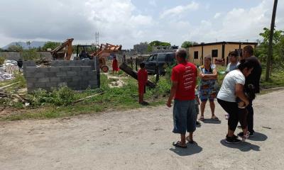 Despoja Andrés Oyervides a familias de la Occidental