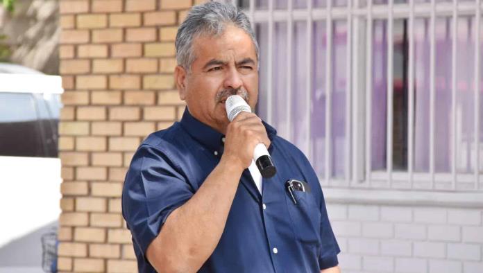 Entrega Víctor Leija rehabilitación del DIF