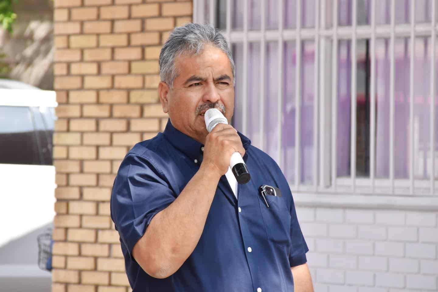 El Alcalde Víctor Leija hizo entrega de la rehabilitación del DIF Municipal.