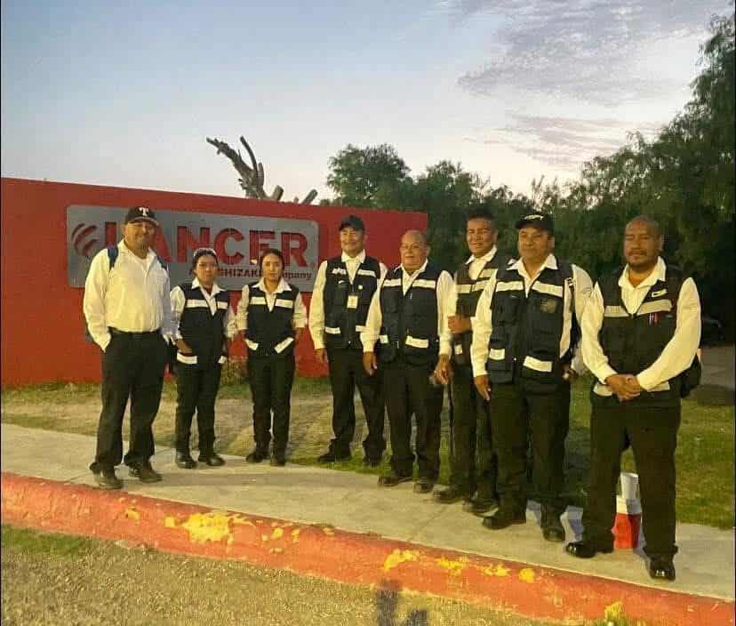Empleados de la empresa CSPT realizan paro laboral en Lancer