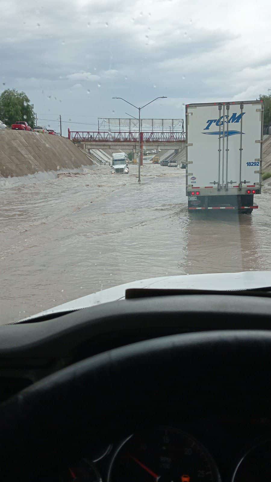 Ayuntamiento Rebasado; Tormenta GOLPEÓ FUERTE a Piedras Negras 