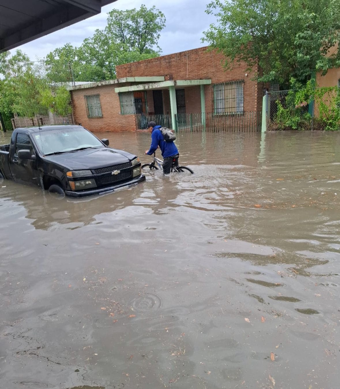 Ayuntamiento Rebasado; Tormenta GOLPEÓ FUERTE a Piedras Negras 