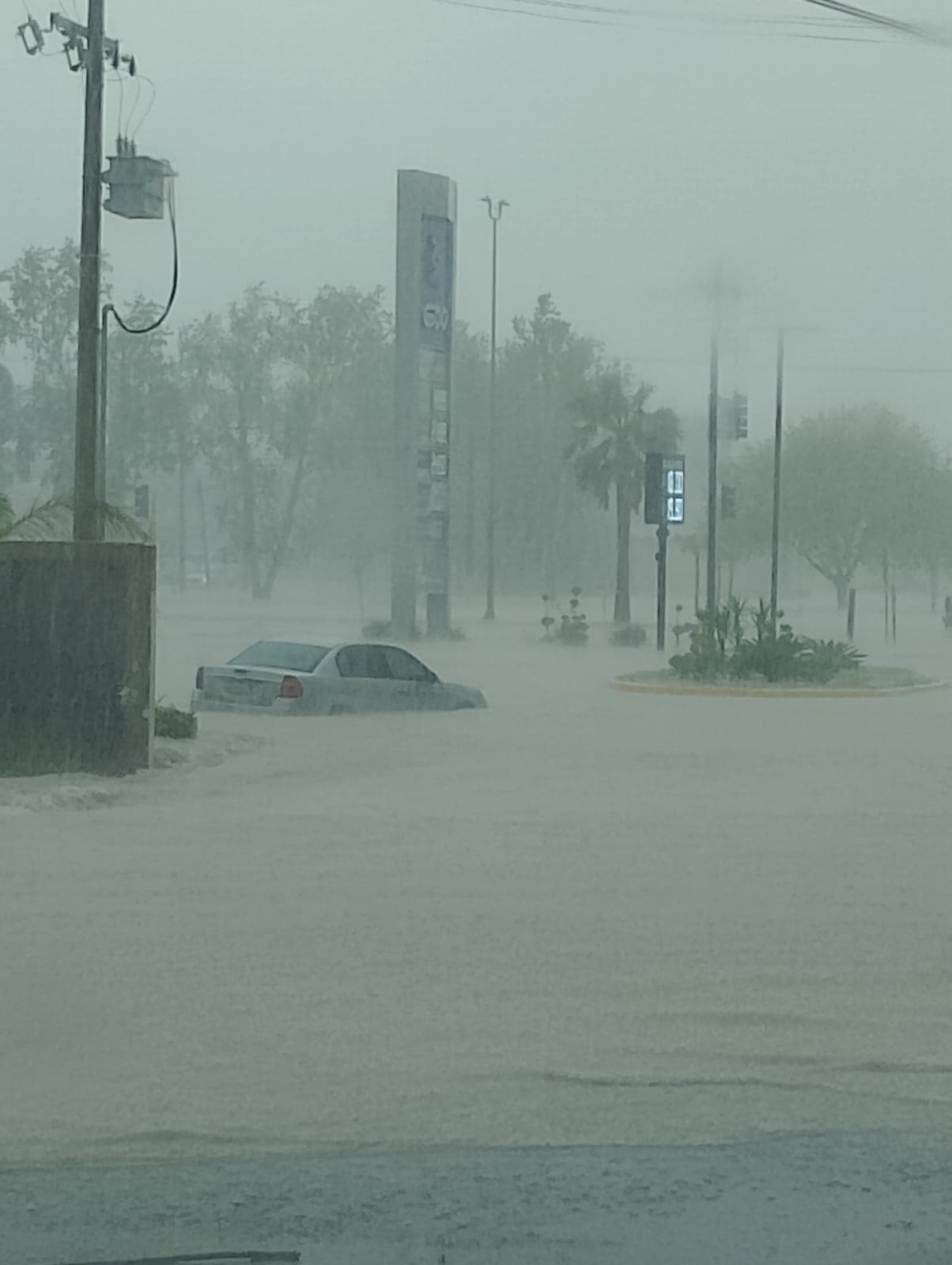 Ayuntamiento Rebasado; Tormenta GOLPEÓ FUERTE a Piedras Negras 