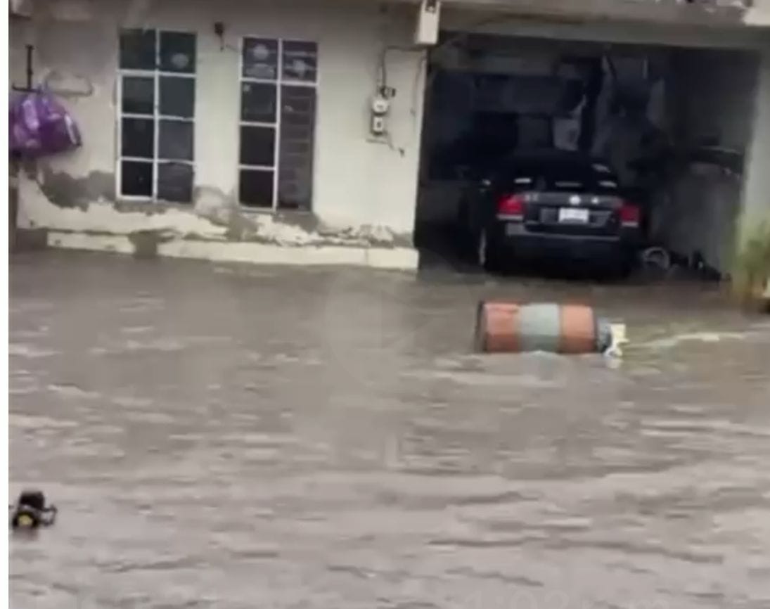 Las avenidas parecían ríos, ante la presencia de las lluvias.