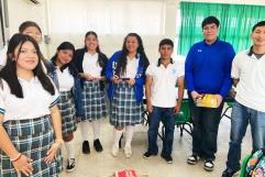 Alumnos del CBTA 210 construyen puente de Da Vinci