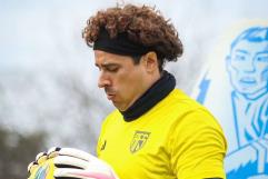 AVS de Guillermo Ochoa despide a su entrenador a horas de jugarse el descenso