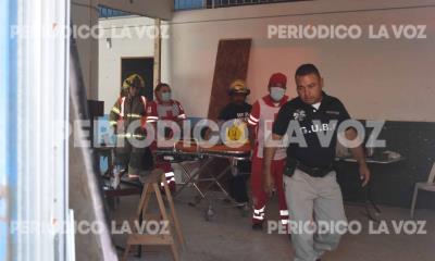 Cae trabajador de tercer piso
