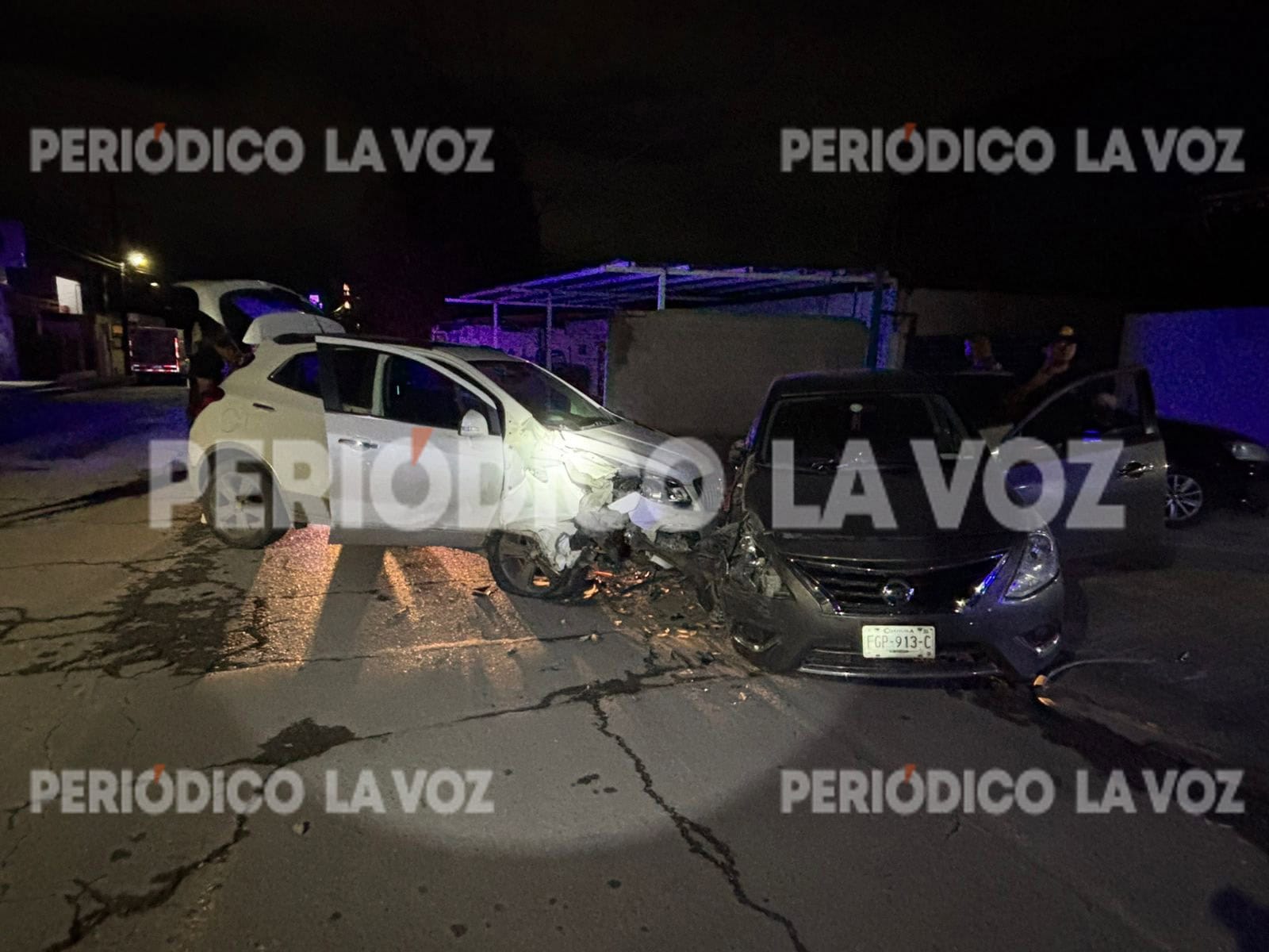 El percance ocurrió en la madrugada sobre la avenida Chapultepec.