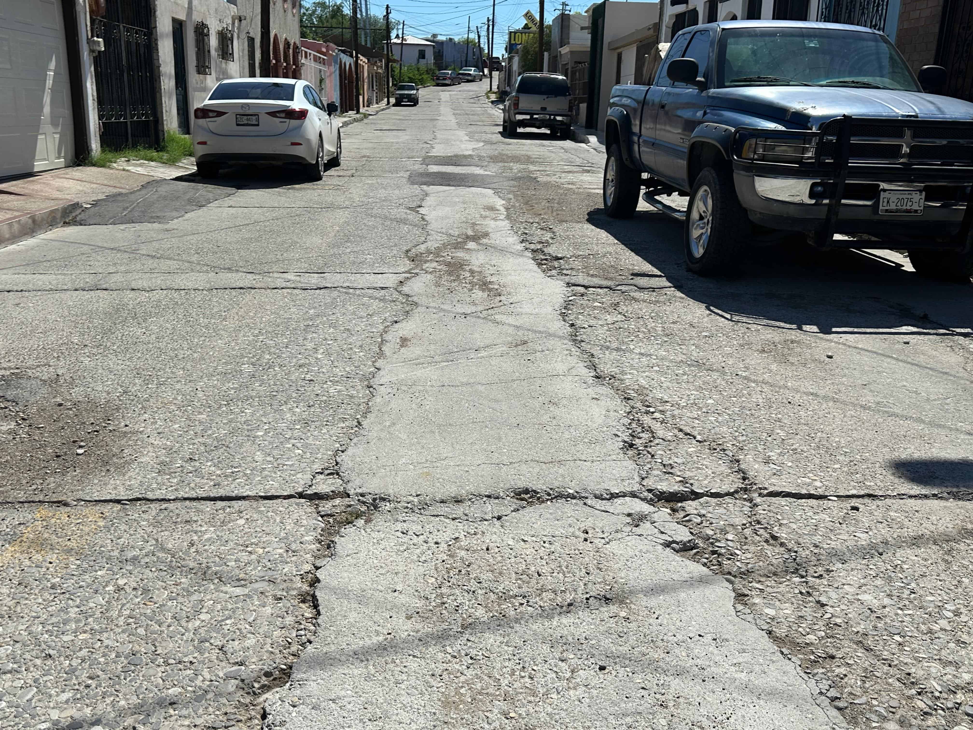 La voz en tu colonia: En el ABANDONO está la colonia ISSSTE en Piedras Negras