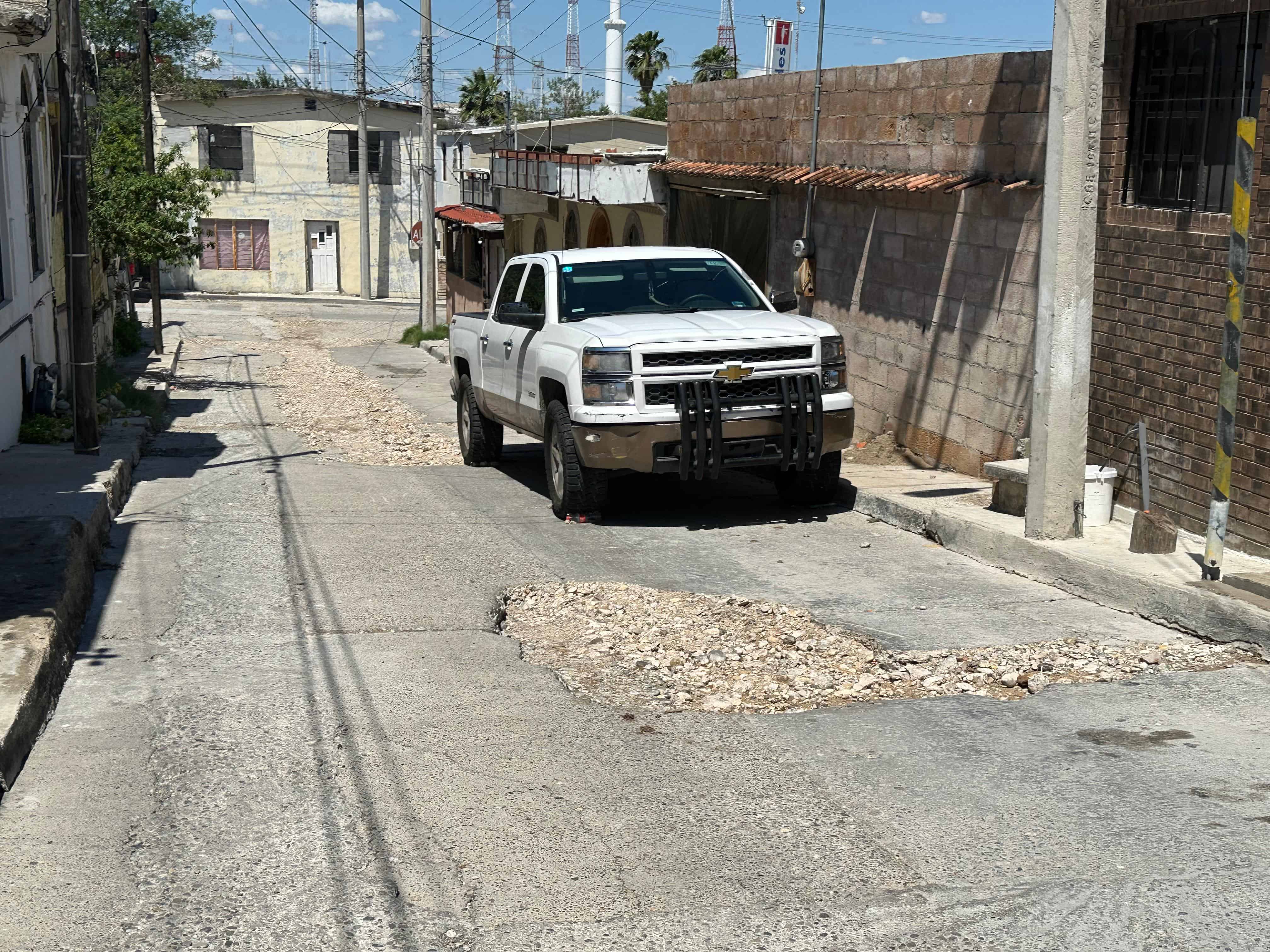 La voz en tu colonia: En el ABANDONO está la colonia ISSSTE en Piedras Negras