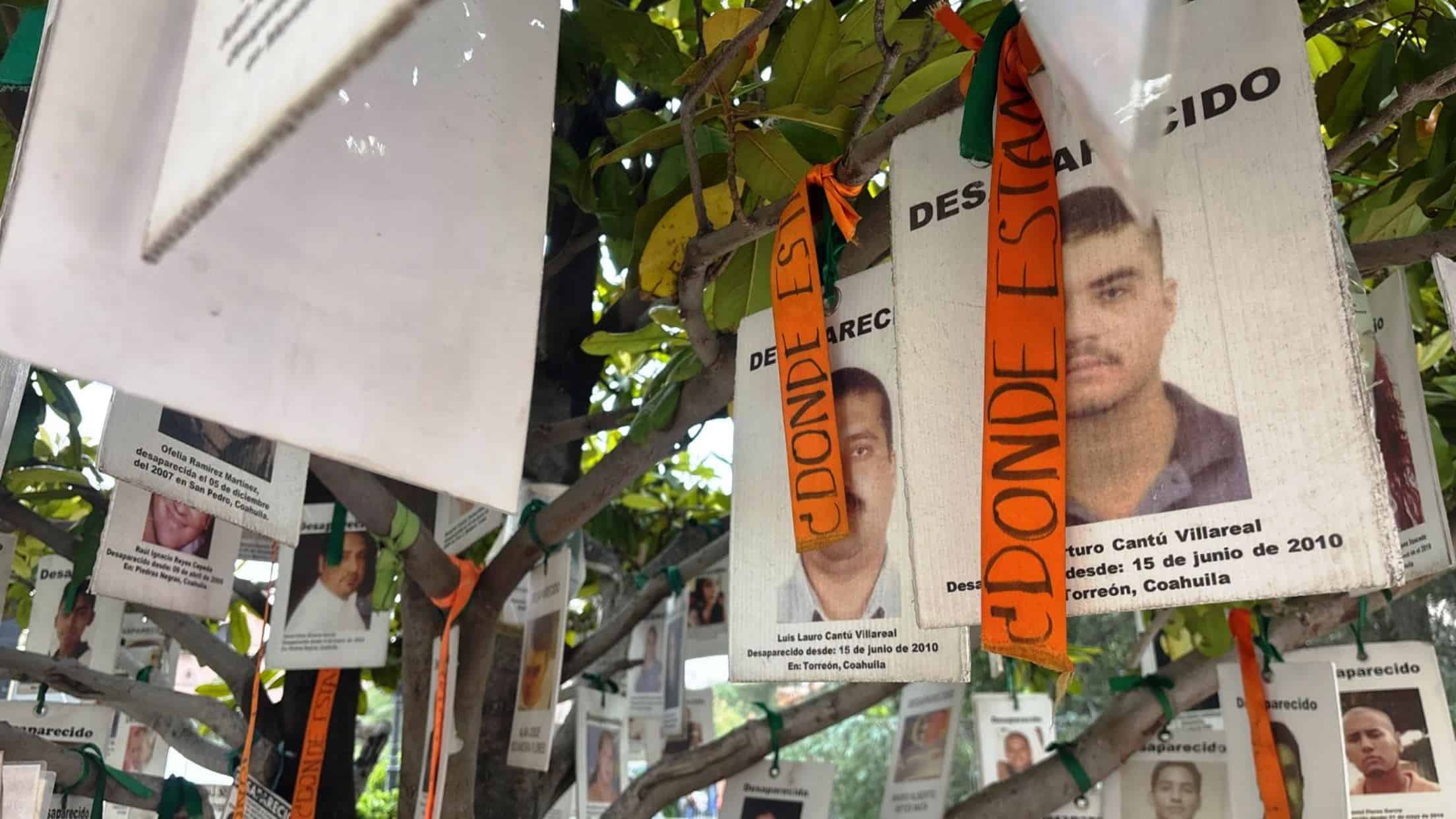 Asisten madres buscadoras a la marcha nacional Asisten madres buscadoras a la marcha nacional