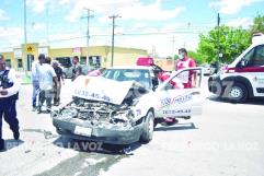 Provoca taxista choque en el Juárez