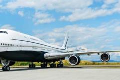 Familia Real de Qatar le regala lujoso avion a Trump