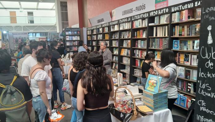 Concluye con éxito la Feria del Libro