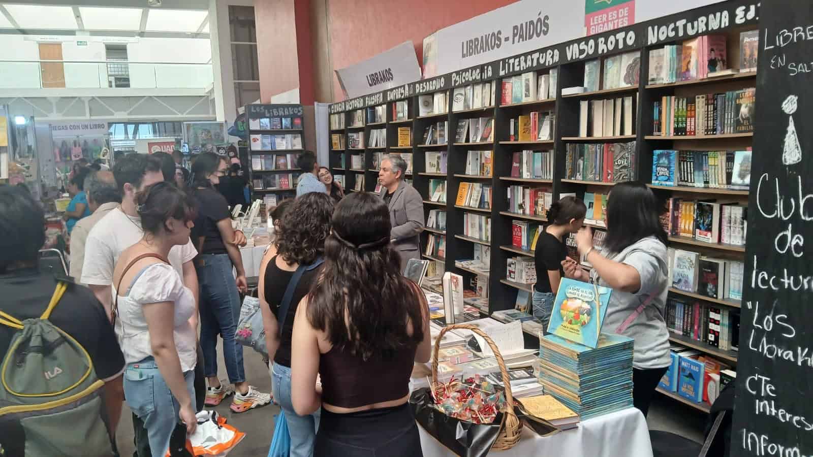 Concluye con éxito la Feria del Libro