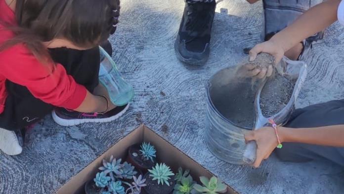 Celebran el 10 de mayo con conciencia ambienta En comunidades de Arteaga
