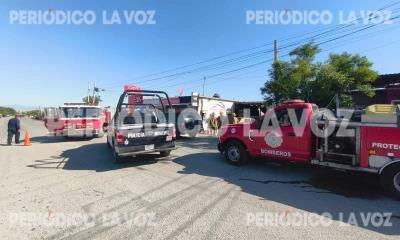 Corto en taller moviliza a Bomberos