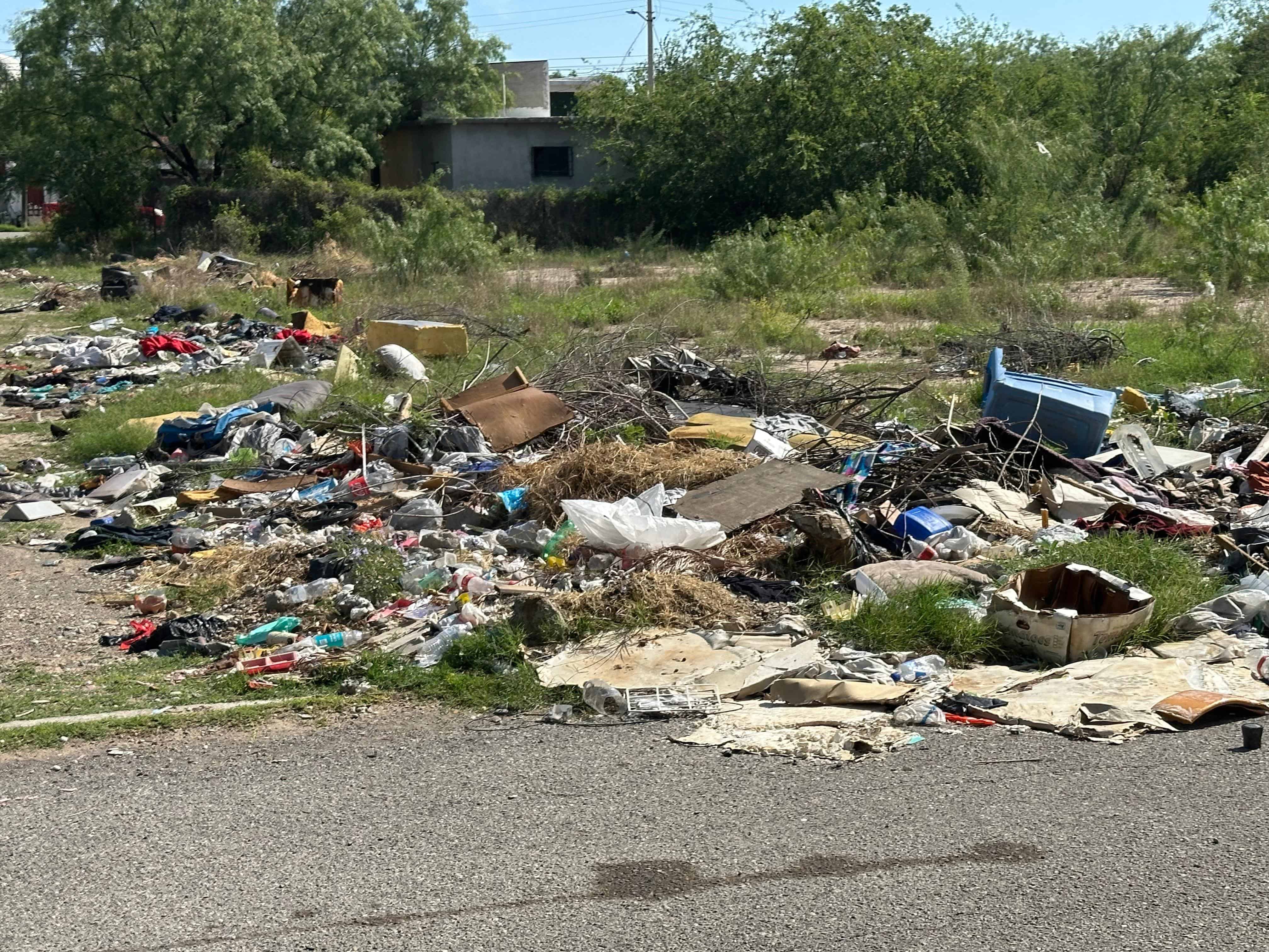 La voz en tu colonia: Colonia Presidentes I, al borde del colapso; exigen limpieza y obras