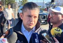 Integran a estudiantes a grupos de Whatsapp