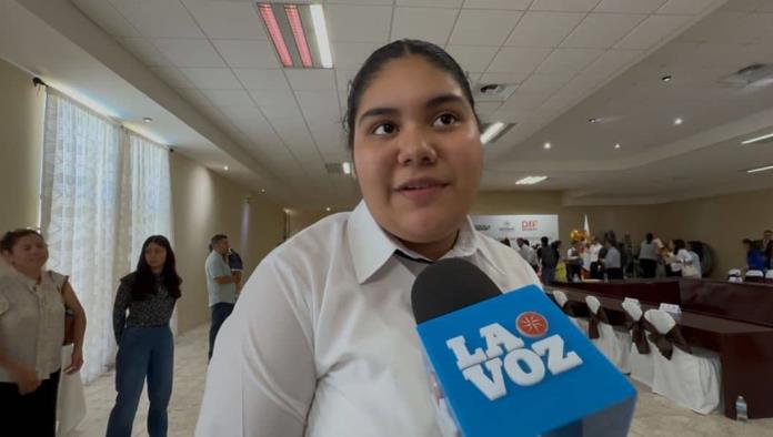 Orgullosa Ashley de ser alcaldesa Infantil 2025