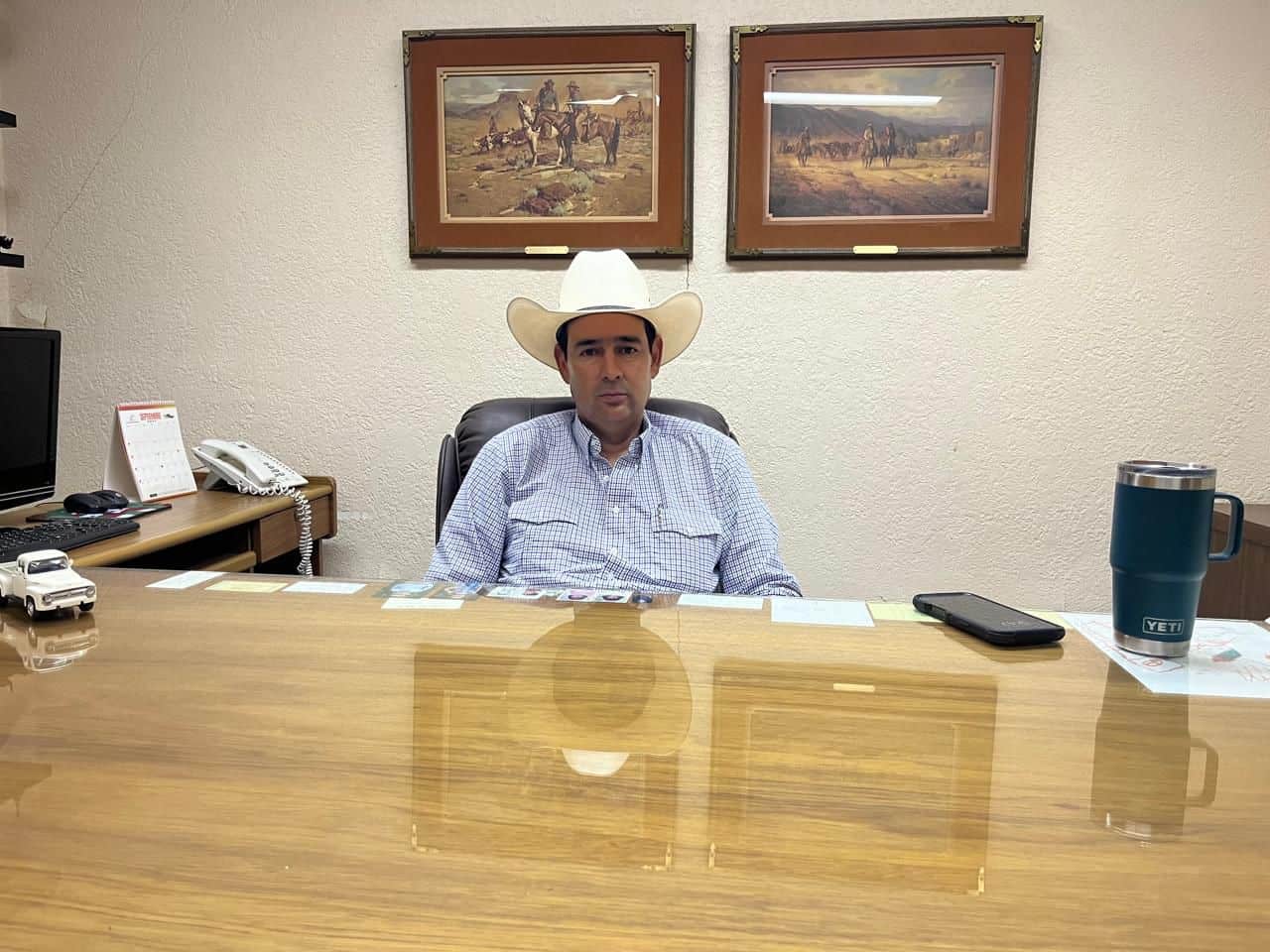 Cierran de nuevo la frontera para exportación ganadera en todo México
