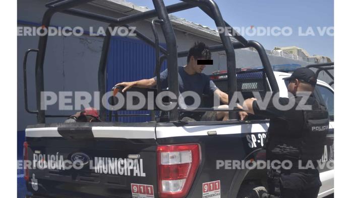 Causa destrozos en casa de su tía