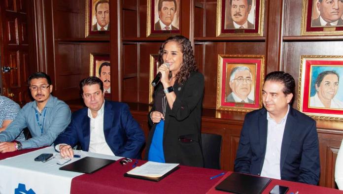 Abatirán el rezago educativo 