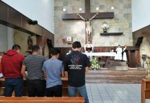 Elevan oración por la salud del Padre Felipe