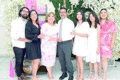 Rosa Elena celebra su cumpleaños 55 rodeada de amor, familia y una gran fiesta en Monclova