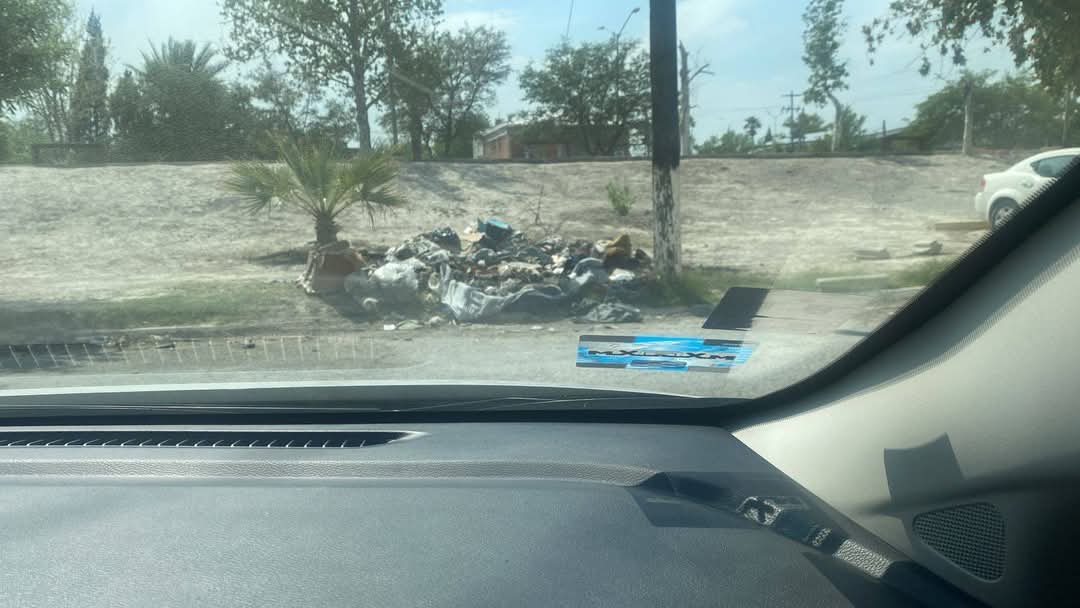 Tiran basura sin control: Vecinos denuncian basureros clandestinos en Nava