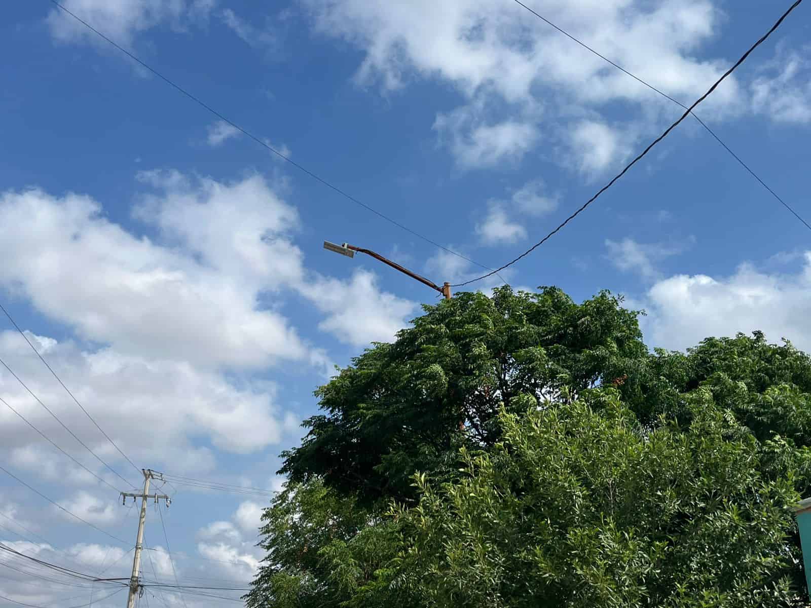 La voz en tu colonia: Total abandono en Altos de Santa Teresa de Ciudad Acuña