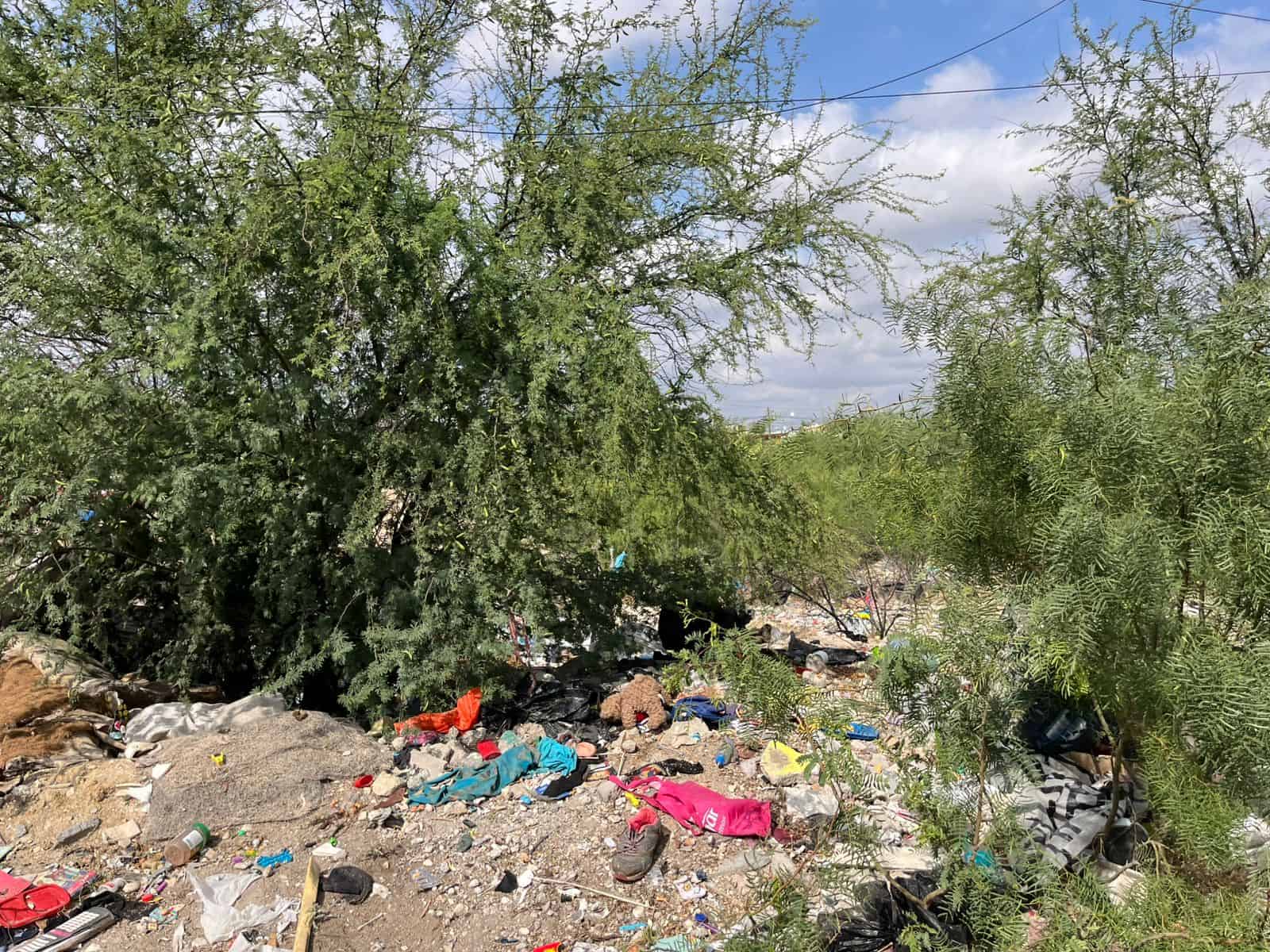 La voz en tu colonia: Total abandono en Altos de Santa Teresa de Ciudad Acuña