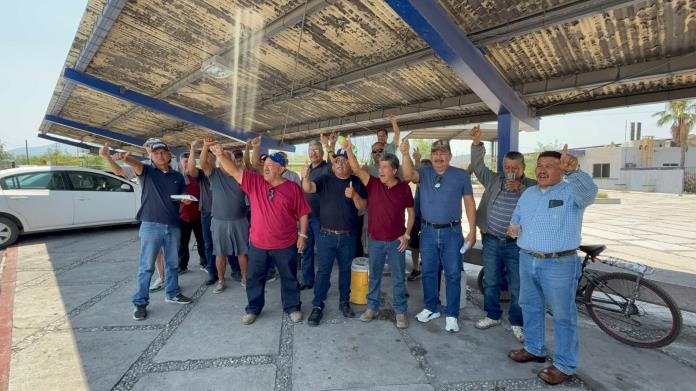 Obreros de AHMSA denunciarán penalmente a Alonso Ancira y a Carlos Salinas de Gortari
