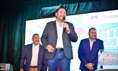 Carlos Villarreal anuncia entrega de minisplits a escuelas a partir de agosto
