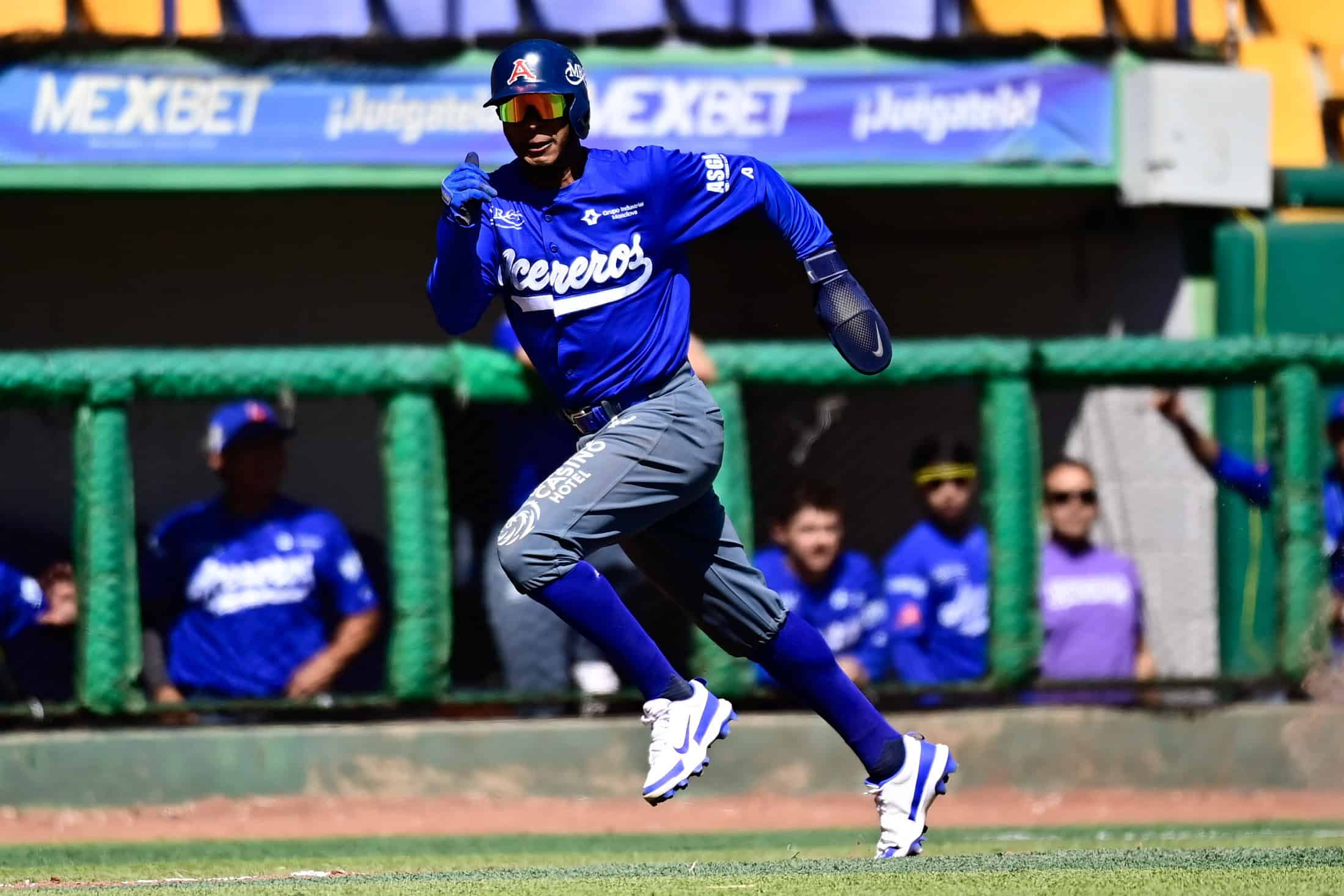 Jecksson Flores fuera del roster de Acereros por probable esguince; 10 días de baja
