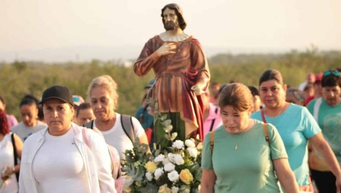 Peregrinación en honor a San Isidro une a Múzquiz en fe por lluvias y esperanza
