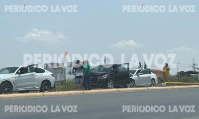 Mujer embarazada provoca carambola en Castaños al no frenar en bordo