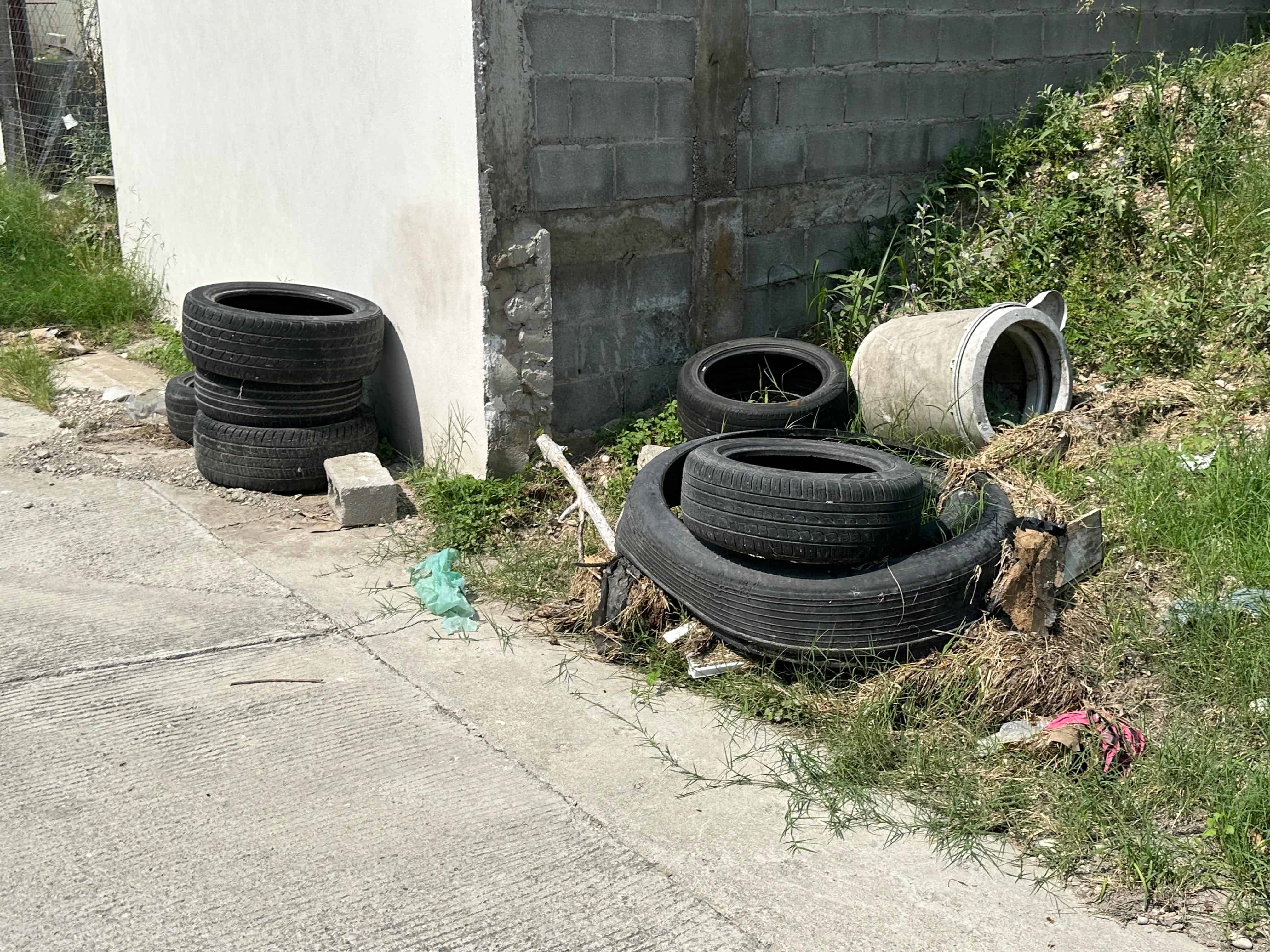 La voz en tu colonia: Calles horribles y basureros clandestinos en la Chapultepec
