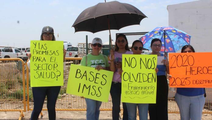 Enfermeras del COVID-19 exigen bases laborales prometidas por AMLO a Sheinbaum