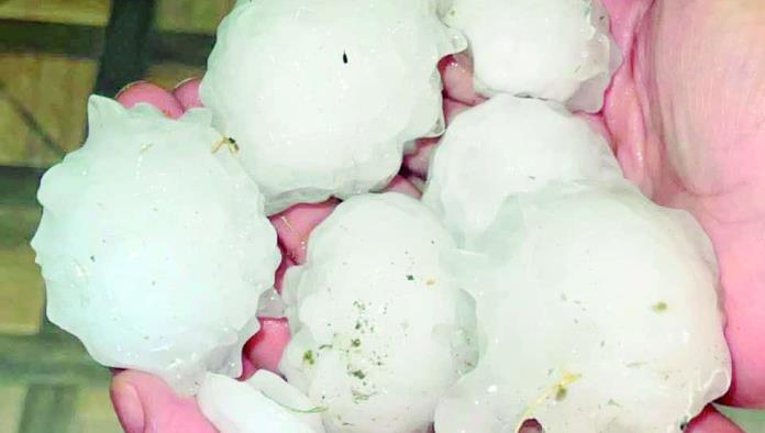 Granizada sorprende a Monclova sin causar daños; alivio temporal al intenso calor