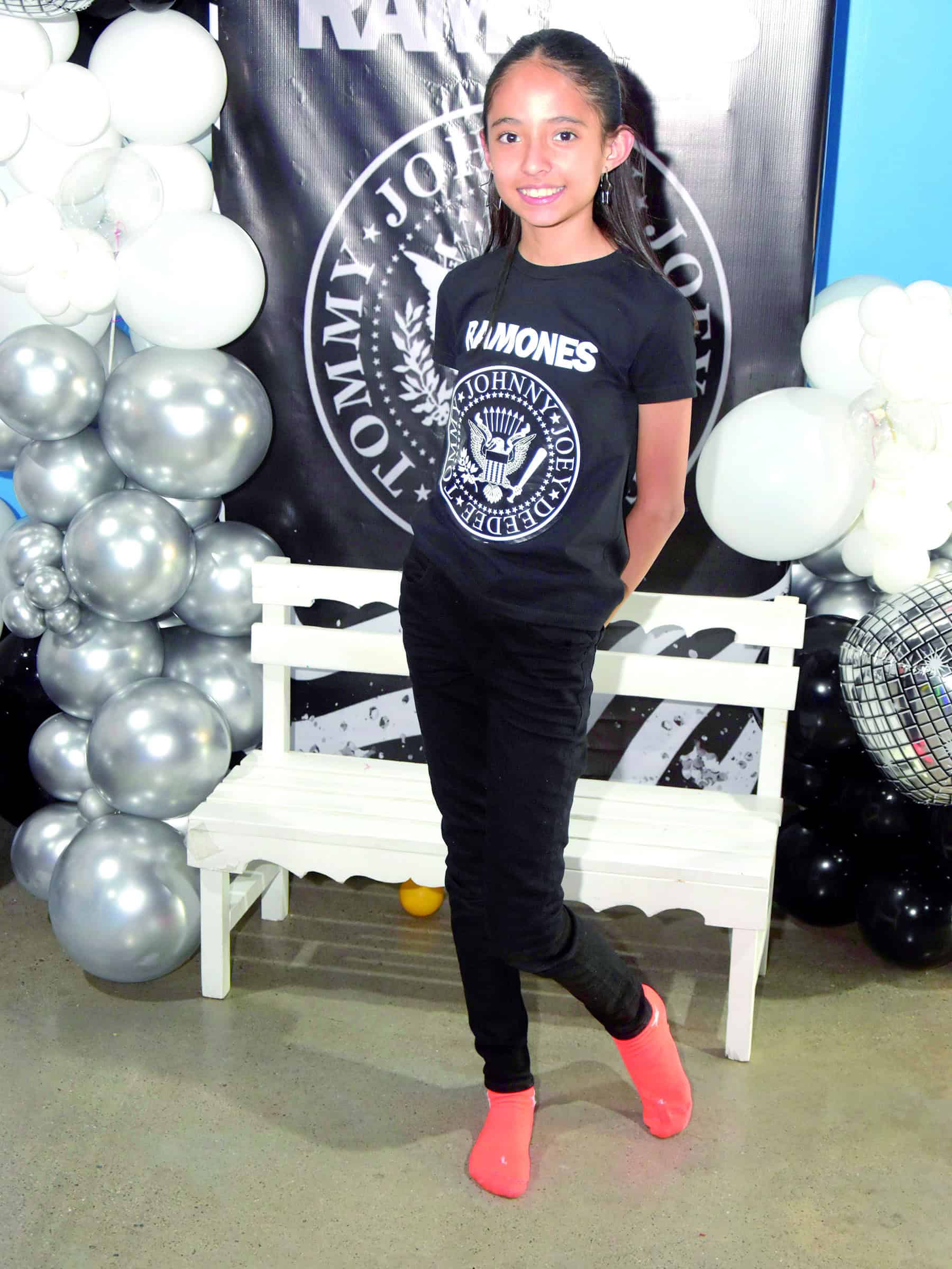 Renee Sánchez celebra su cumpleaños 11 con una alegre fiesta llena de regalos y amor